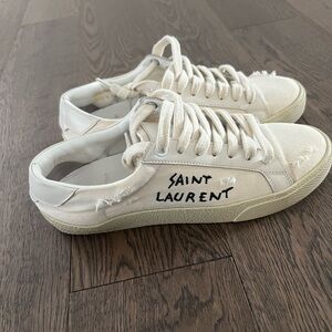 YSL - women size 7- white